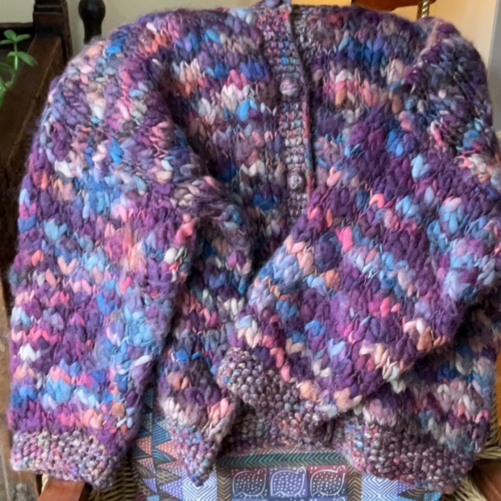 Cozy Multicolor Knit Cardigan - Picture 5 of 7